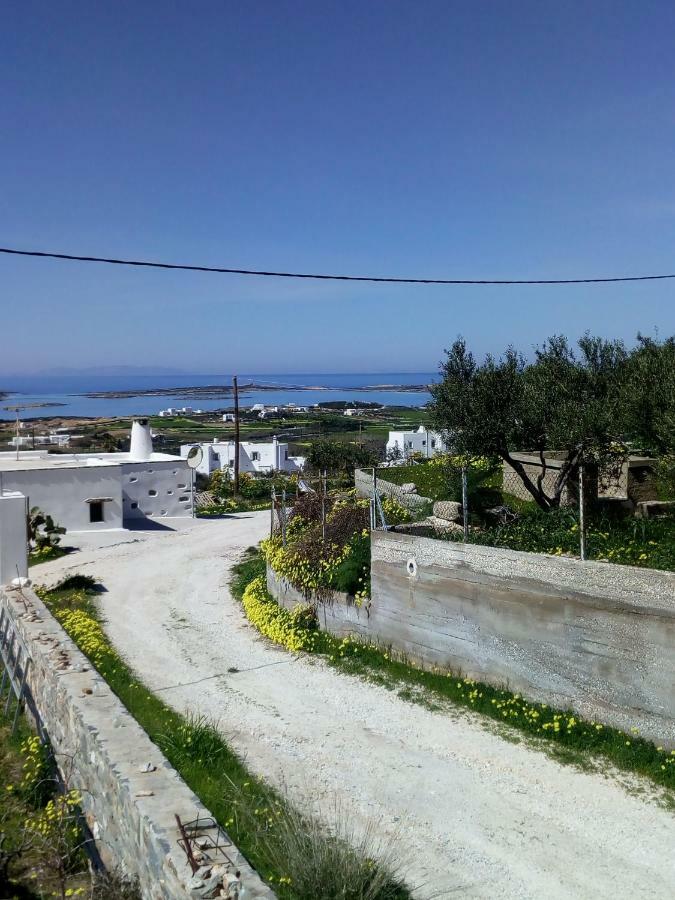 Traditional House Paros Sarakiniko  Экстерьер фото